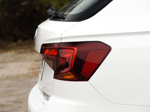 2017230TSI DSGm (x)(ji)^