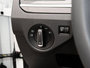 2017230TSI DSGm п؅^