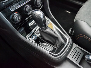 2017230TSI DSGA п؅^