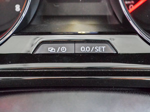 2017230TSI DSGA п؅^