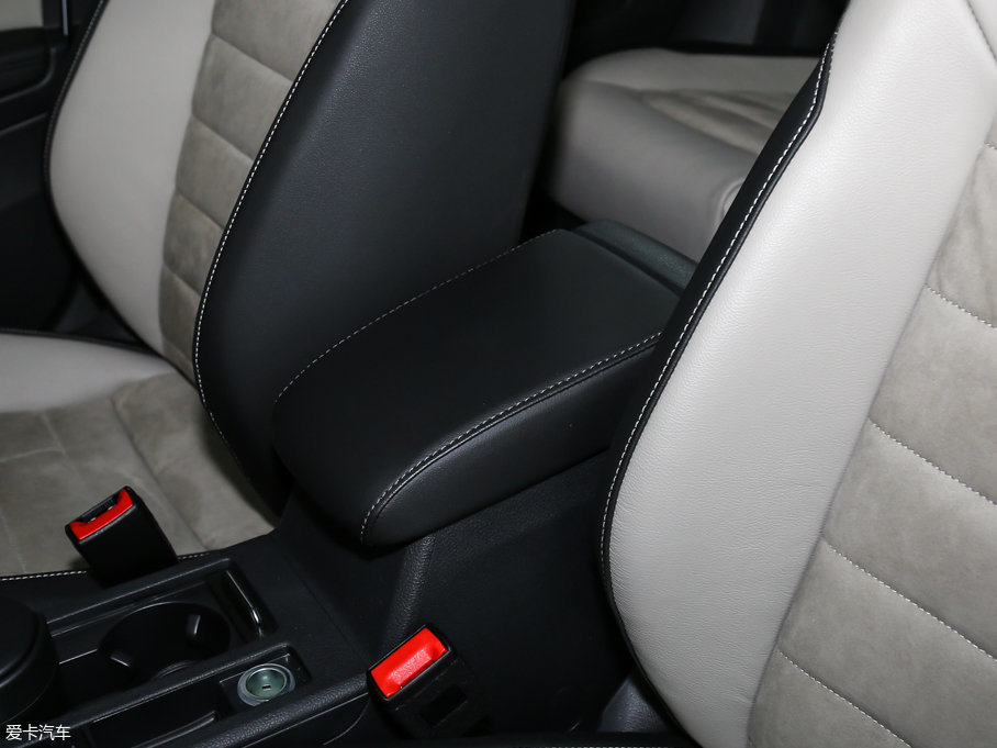 2017ߠ 230TSI ԄӺAfvo