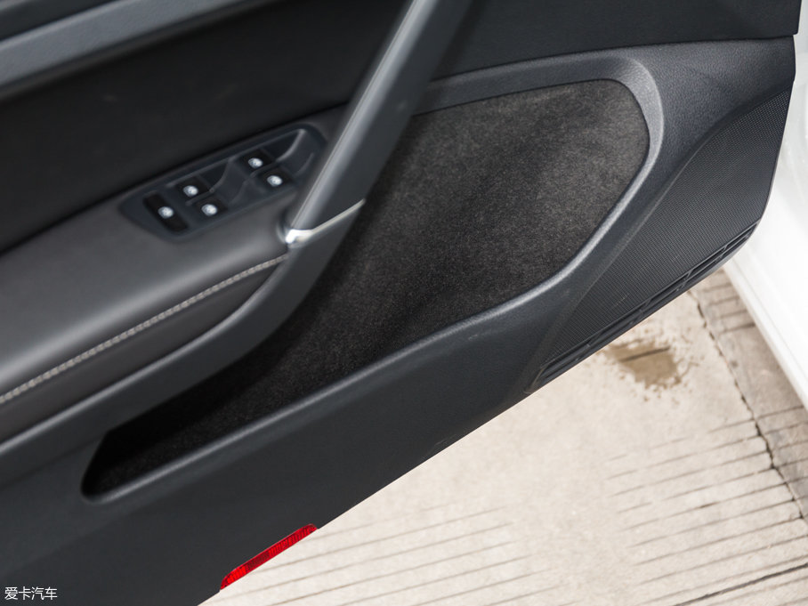 2017ߠ 280TSI ԄR-Linefvo