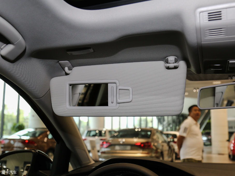 2017ߠ 230TSI Ԅmfvo