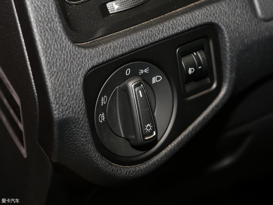 2017ߠ 230TSI Ԅ(dng)mfvo(j)