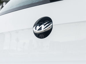 2017280TSI ԄR-Linefvo ^