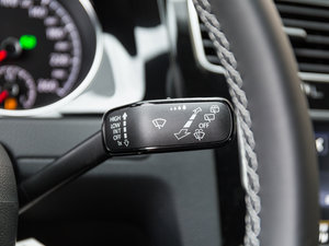 2017280TSI ԄR-Linefvo п؅^