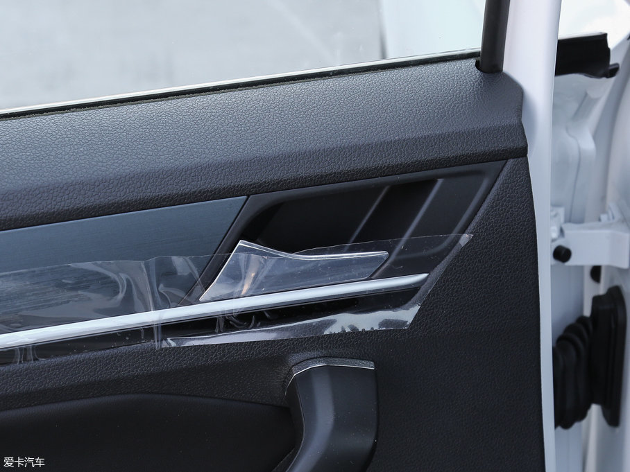 2017 1.6L քӃɰfvo