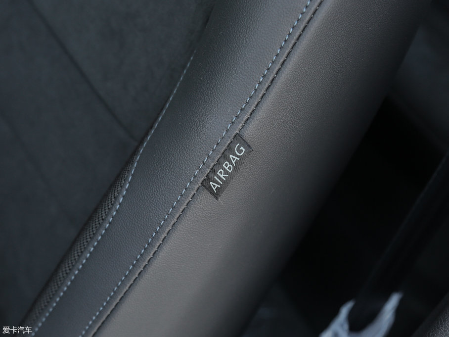 2017 1.6L քӃɰfvo