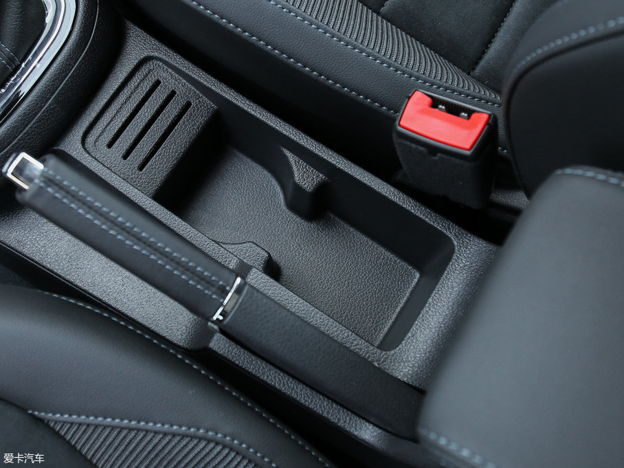 2017 1.6L քӃɰfvo