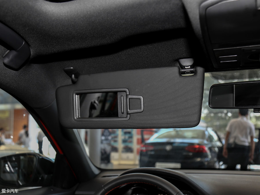 2017 230TSI DSG\Ӱ