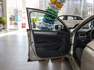 20171.6L Ԅ(dng)m {λ܇T