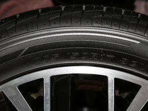 2017230TSI DSG\Ӱ ݆̥ߴ