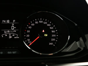 2017230TSI DSG\Ӱ п؅^(q)