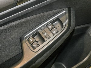 20171.6L քӕr {܇ƅ^	