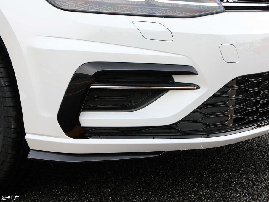 2018ߠ 280TSI ԄR-Line