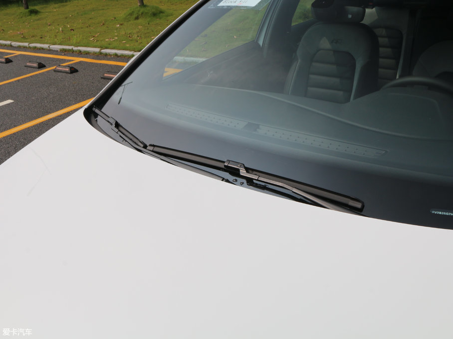 2018ߠ 280TSI ԄR-Line