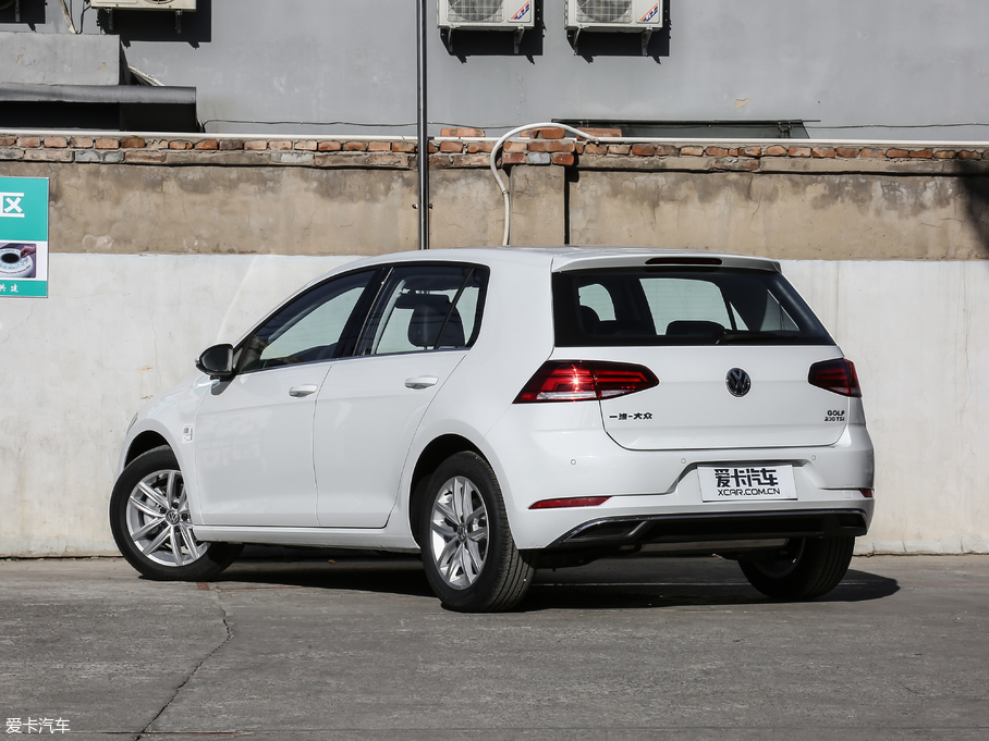 2018��ߠ��� 230TSI �Ԅ�(d��ng)���m��