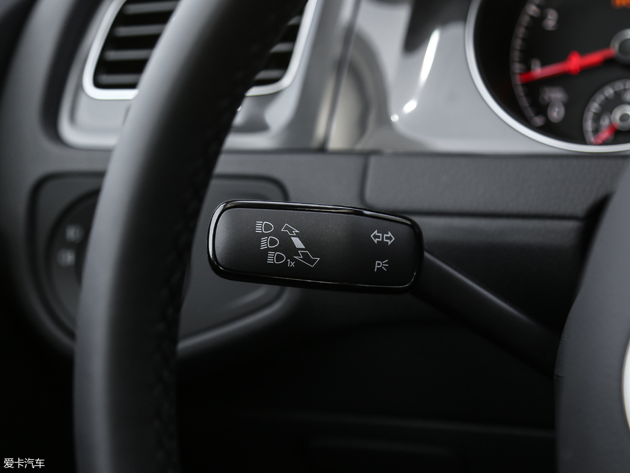 2018��ߠ��� 230TSI �Ԅ����m��