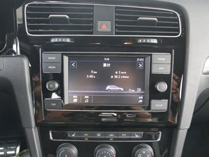 2018280TSI ԄR-Line {