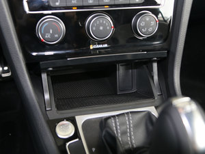 2018280TSI ԄR-Line п؅^