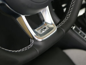 2018280TSI ԄR-Line п؅^