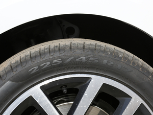 2018230TSI ԄӺA ݆̥ߴ