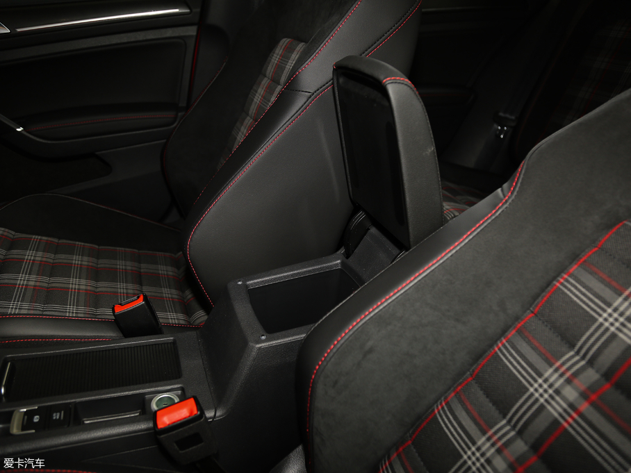 2018��ߠ���GTI 2.0 TSI