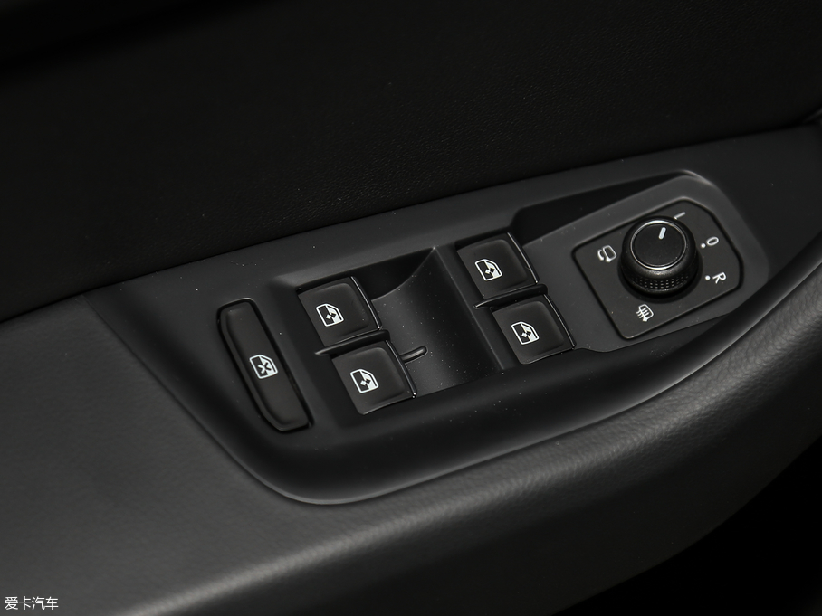 2018~v 280TSI DSG I(lng)