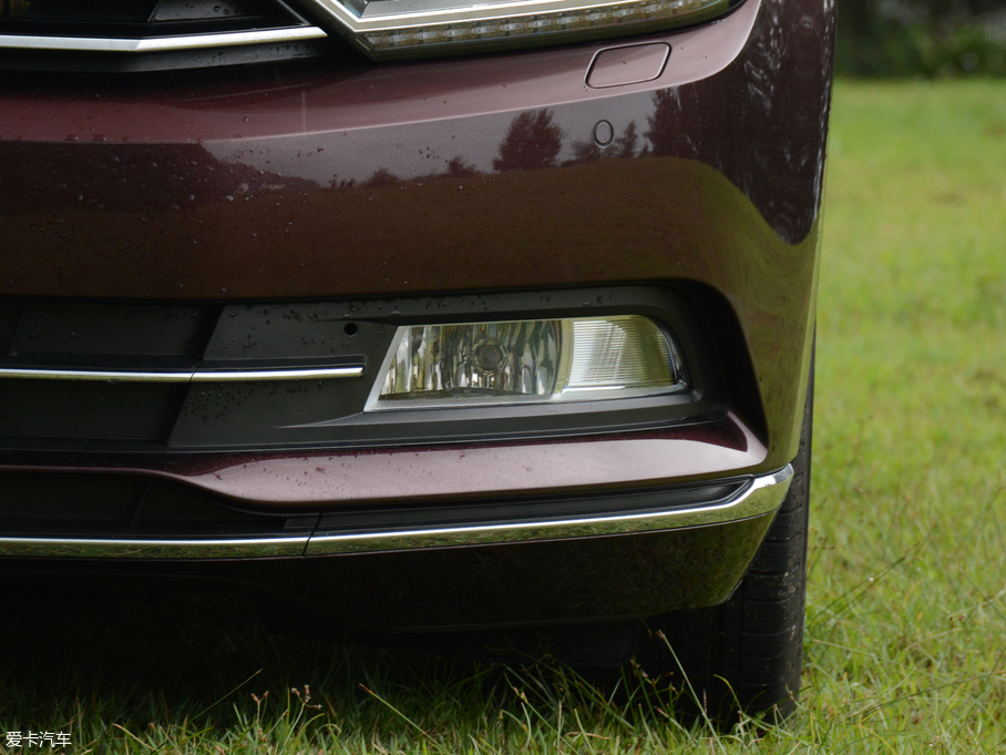 2018���~�v 380TSI DSG ��Ş��