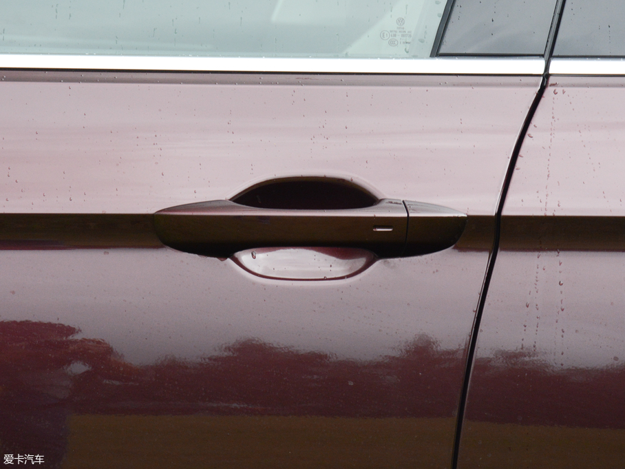 2018���~�v 380TSI DSG ��Ş��