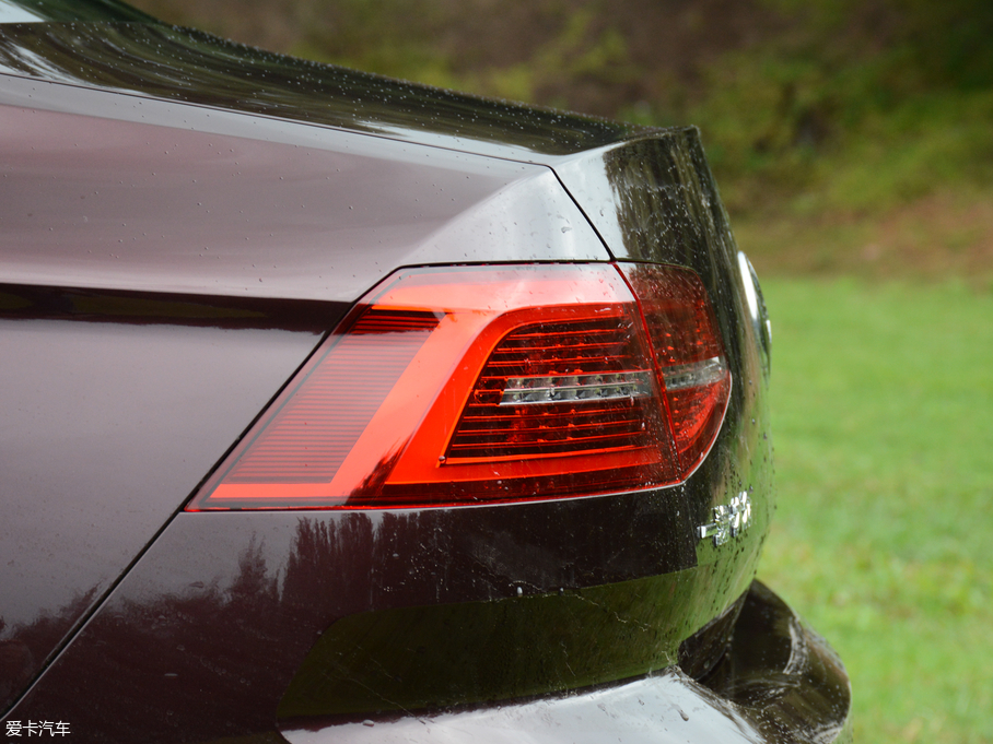 2018~v 380TSI DSG Ş