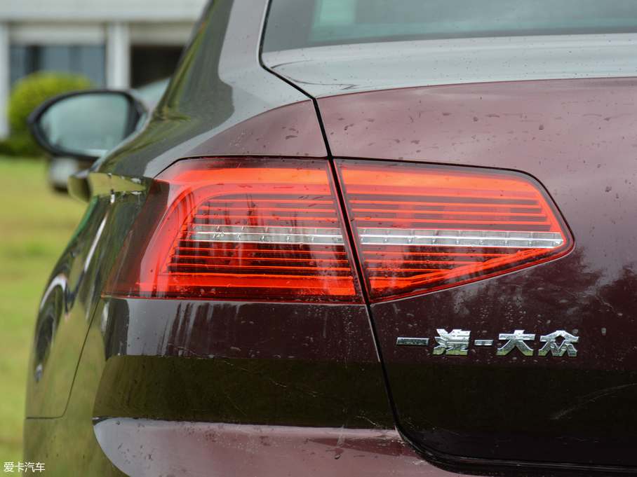 2018~v 380TSI DSG Ş