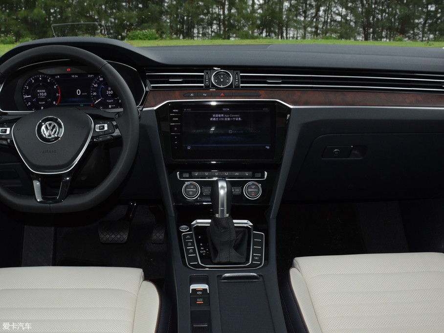 【2018款迈腾380tsi dsg 旗舰型_中控区_2/132张图片