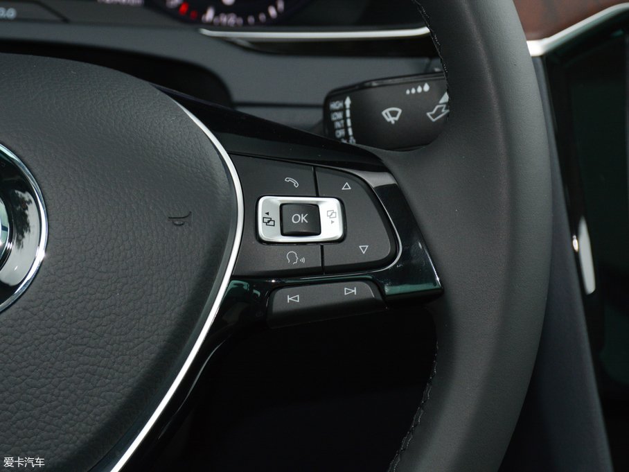 2018~v 380TSI DSG Ş