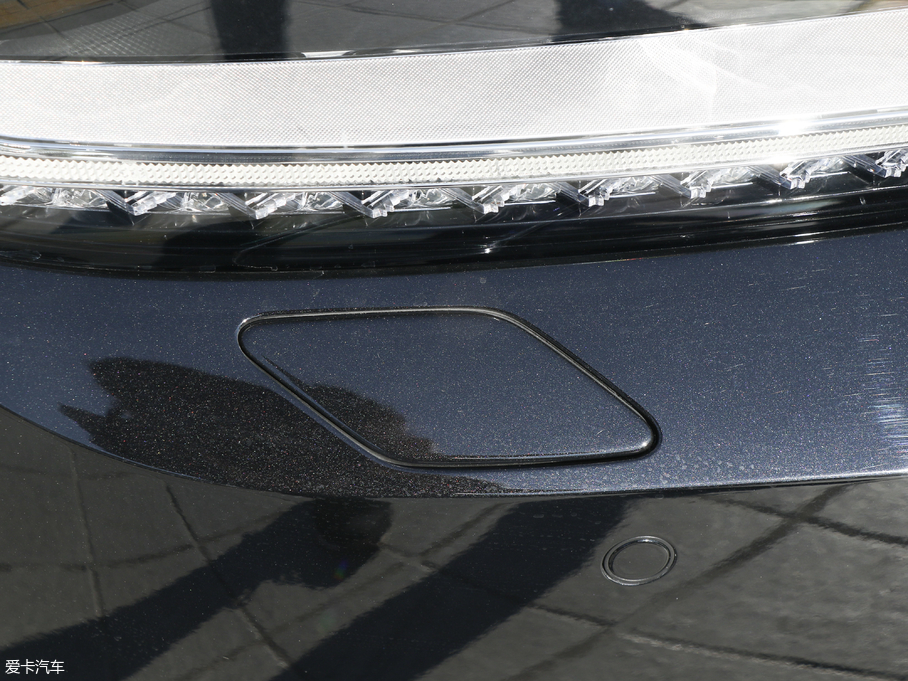 2018���~�v 380TSI DSG ���F��