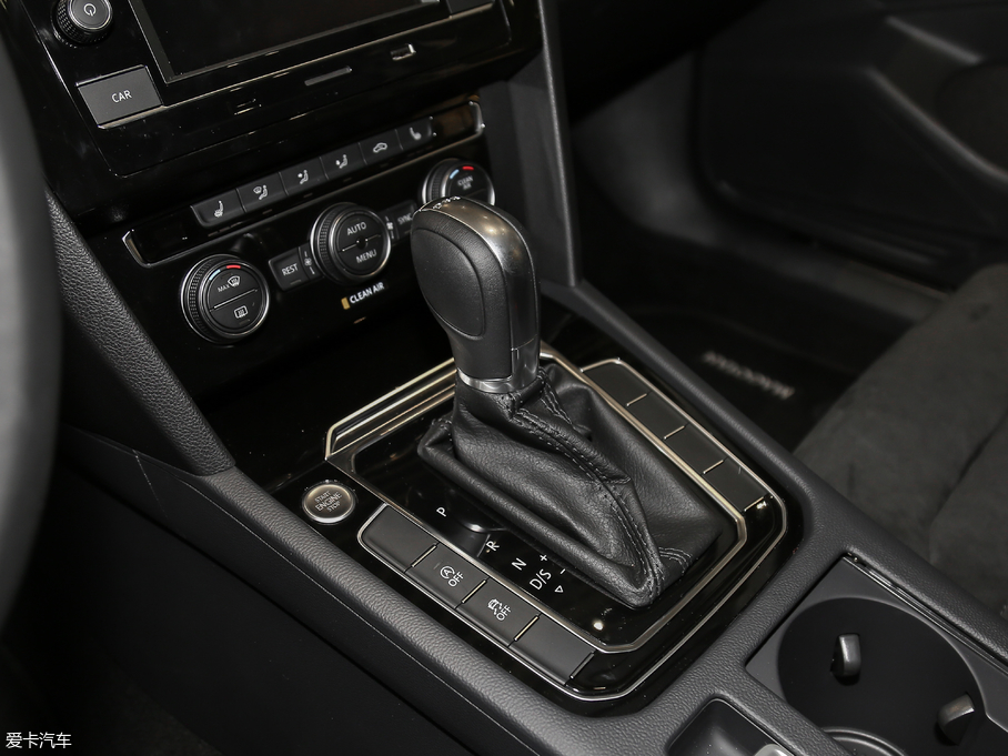 一汽-大眾2018款邁騰