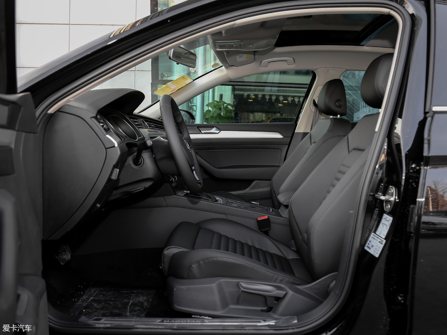 2018���~�v 280TSI DSG ���m��