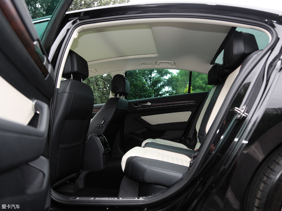 2018~v 380TSI DSG Ş