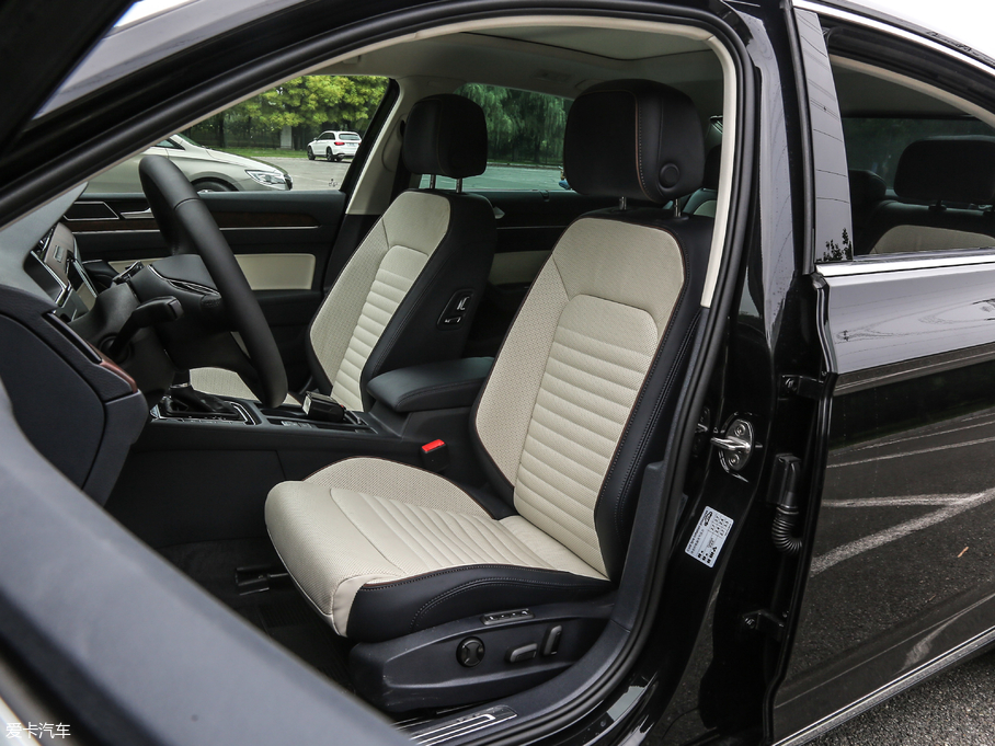 2018~v 380TSI DSG Ş