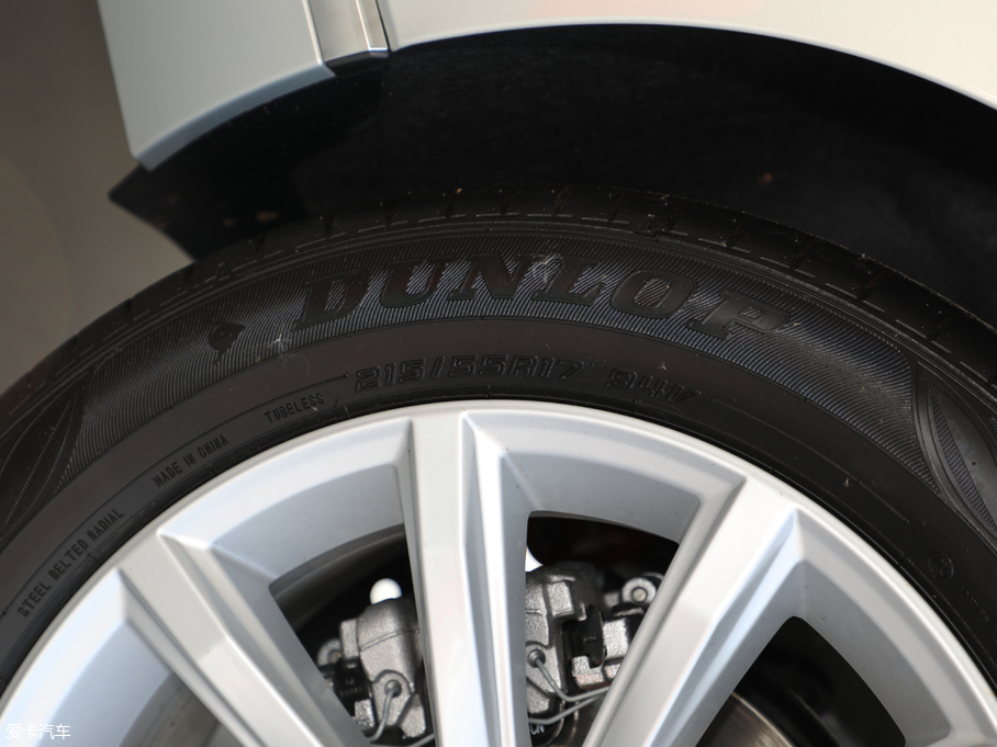 2018~v Ŀ 330TSI DSG A