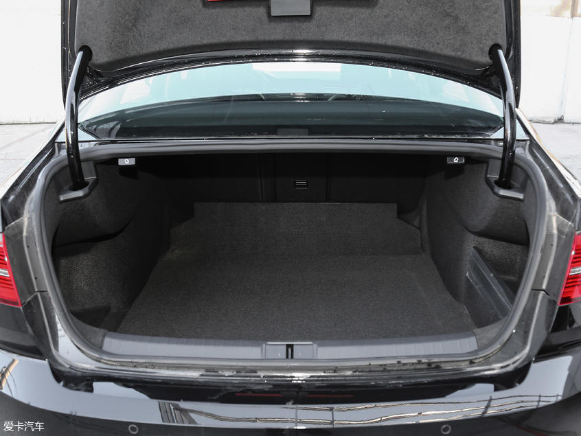 一汽-大眾2018款邁騰