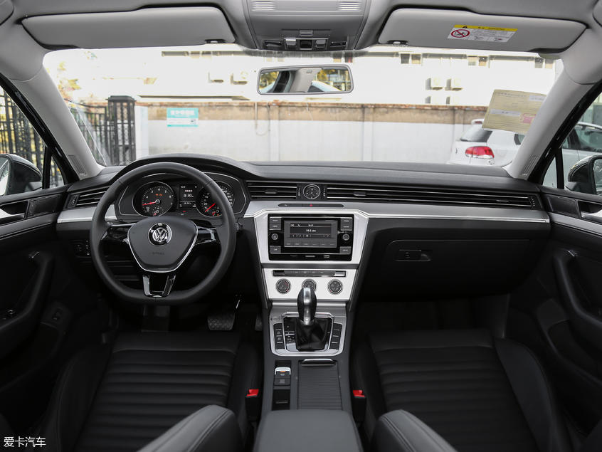 一汽-大眾2018款邁騰