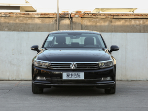 2018款380TSI DSG 豪华型 正前