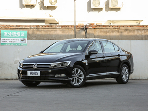 2018款380TSI DSG 豪华型 左前45度