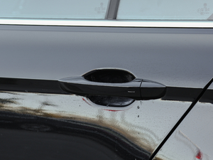 2018380TSI DSG A (ji)^