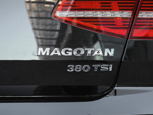 2018380TSI DSG A (ji)^