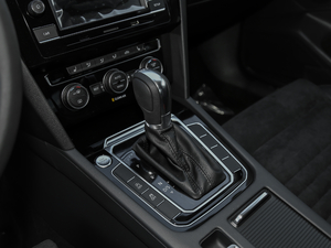 2018款380TSI DSG 豪华型 换挡杆
