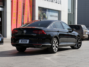 2018款380TSI DSG 尊贵型 整体外观