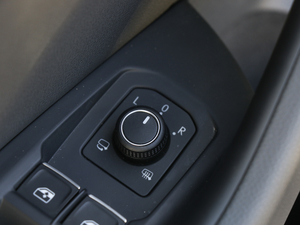 2018380TSI DSG F п؅^(q)