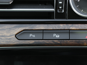 2018380TSI DSG F п؅^